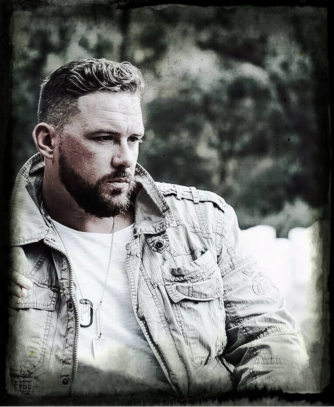 photo courtesy of https://www.facebook.com/clarkhillmusic/