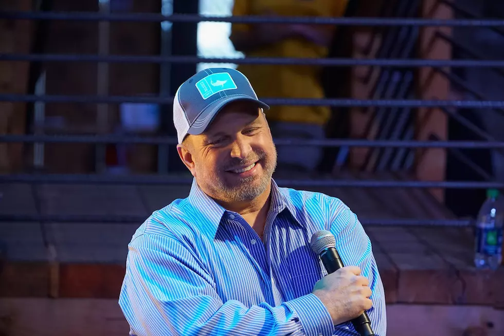 Garth Brooks’ Latest Promise Stuns Expecting Couple