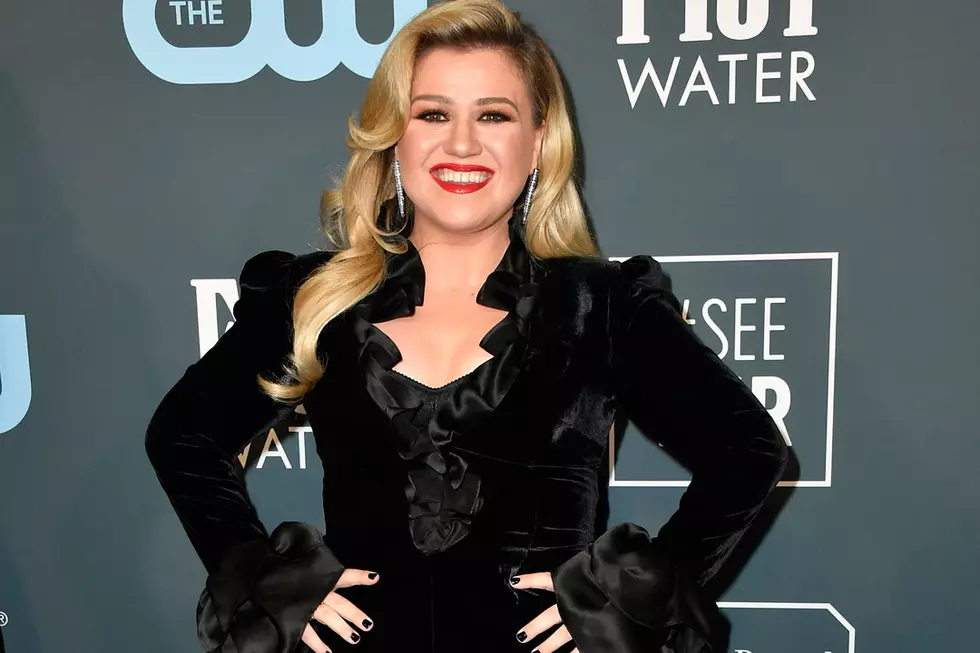 Kelly Clarkson Wins Daytime Emmy, Thanks Estranged Husband ‘For Believing in Me’